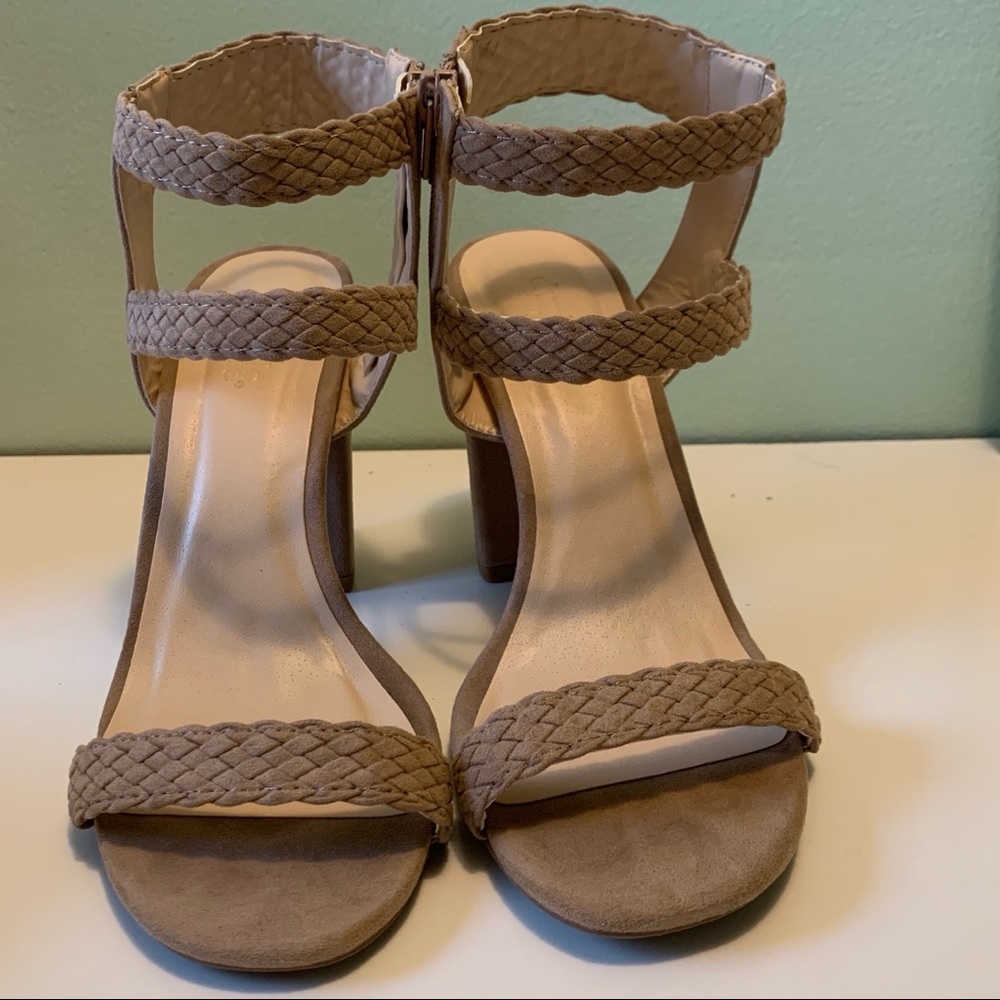 CHARLOTTE RUSSE SUEDE STRAPPY HEELS